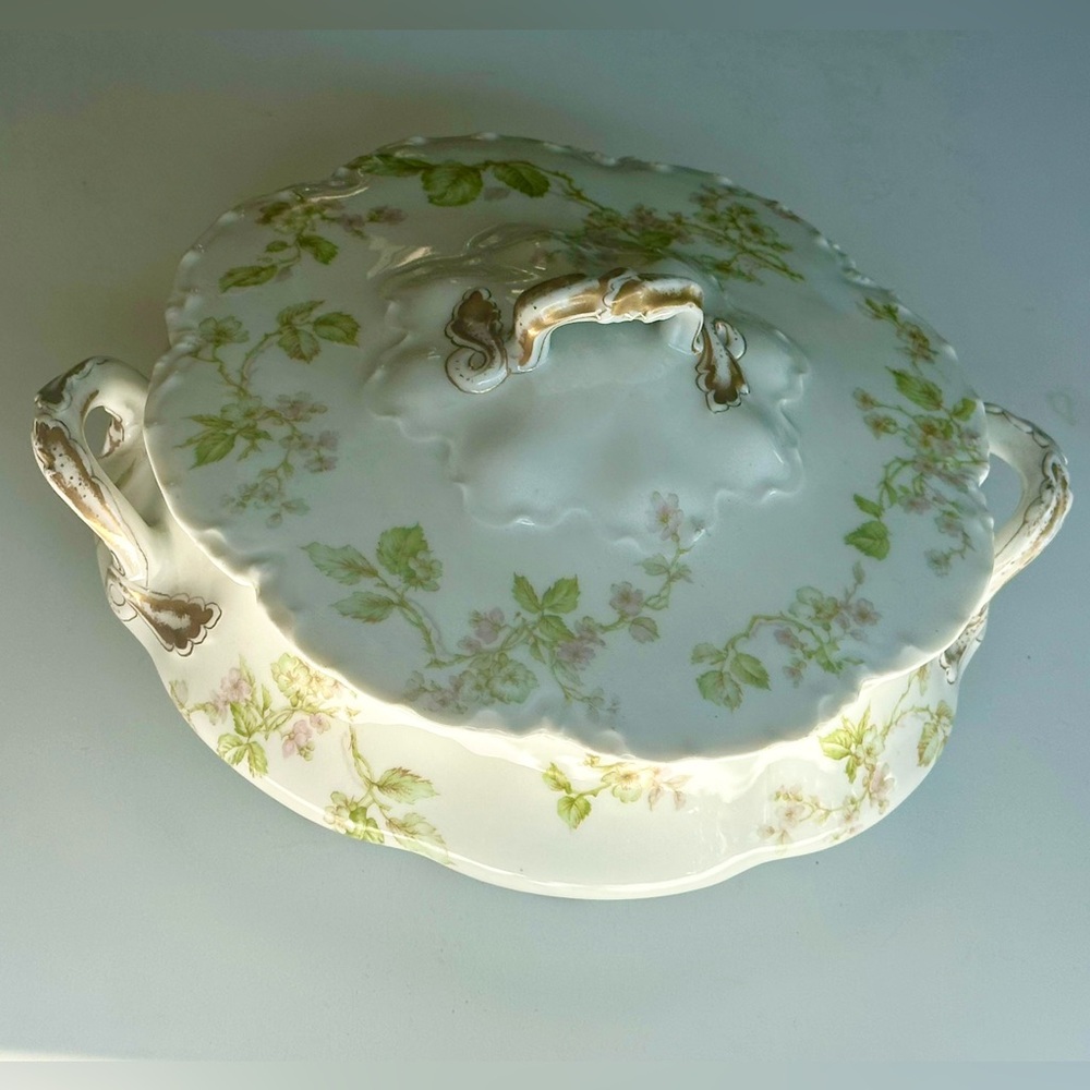 Antique Limoges Haviland Schleiger 62 Floral Gold Round Vegetable Tureen Lid
